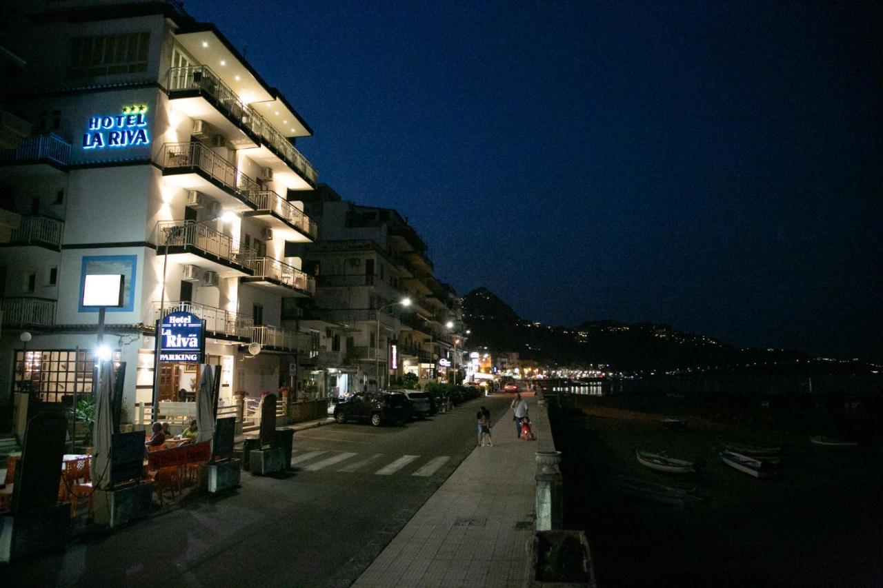 Hotel La Riva Giardini Naxos Exterior foto